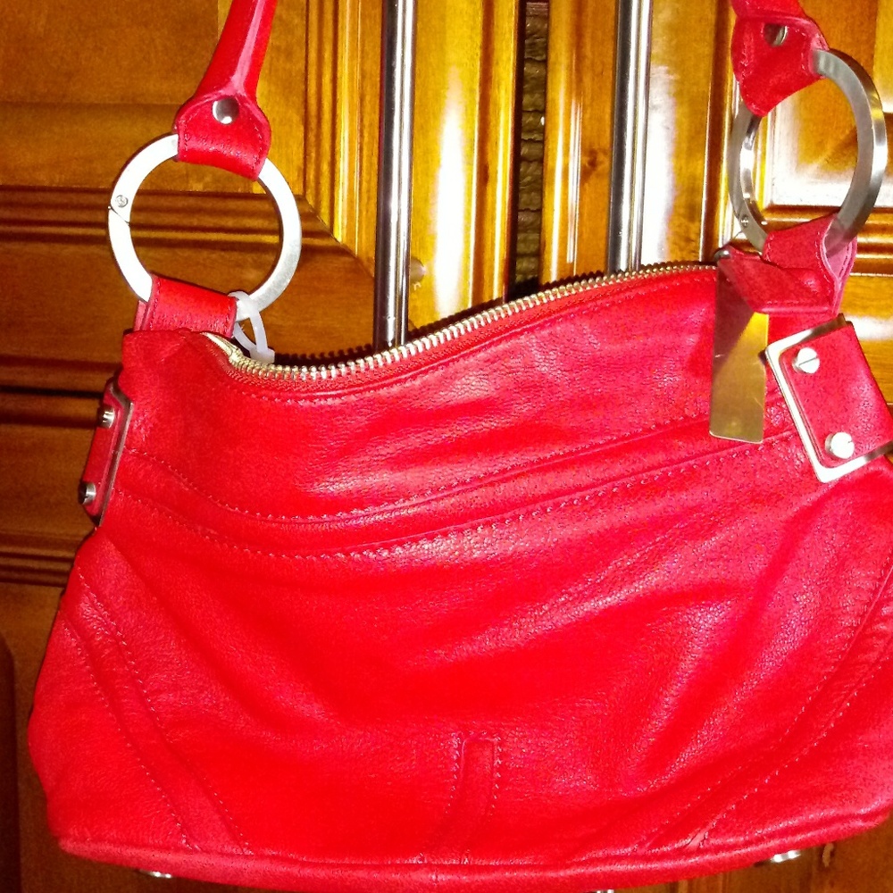Kenneth Cole. Purse - Picture 8 of 8